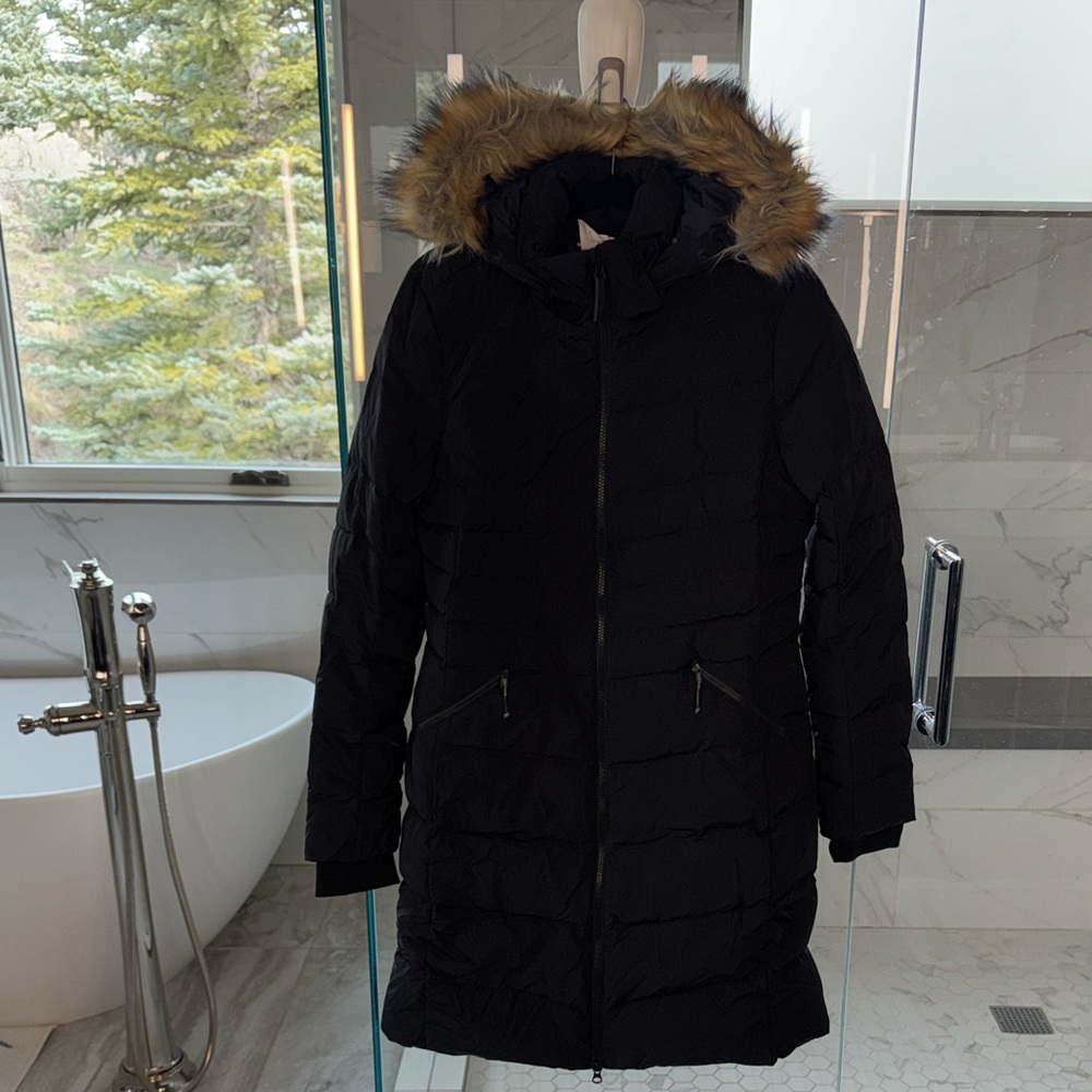 Lolë Down Feather Black Puffer Jacket with Faux Fur Trim